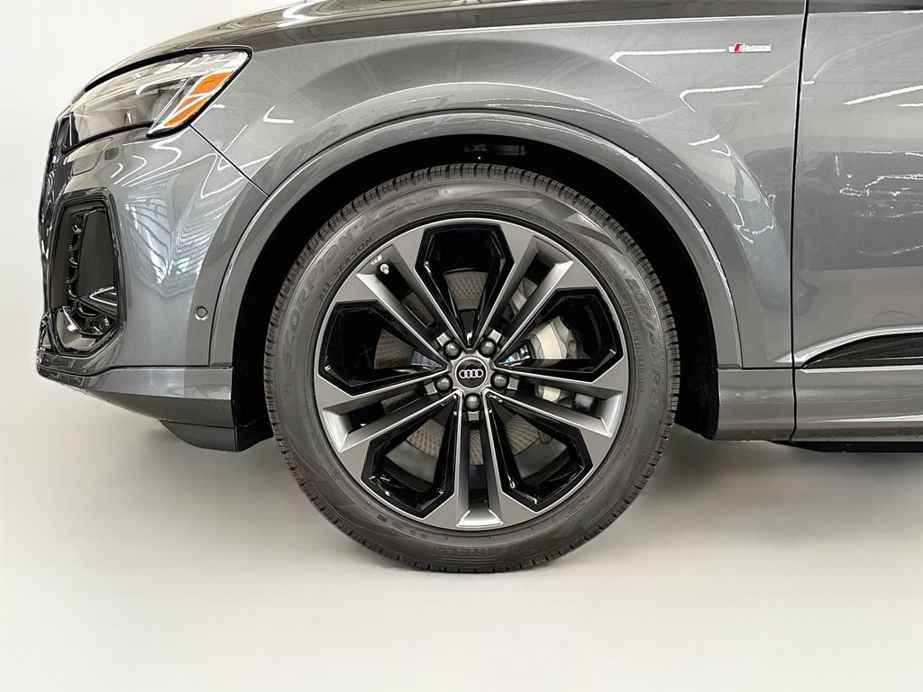 New 2026 Audi Q7 Premium Plus AWD/4WD image 25
