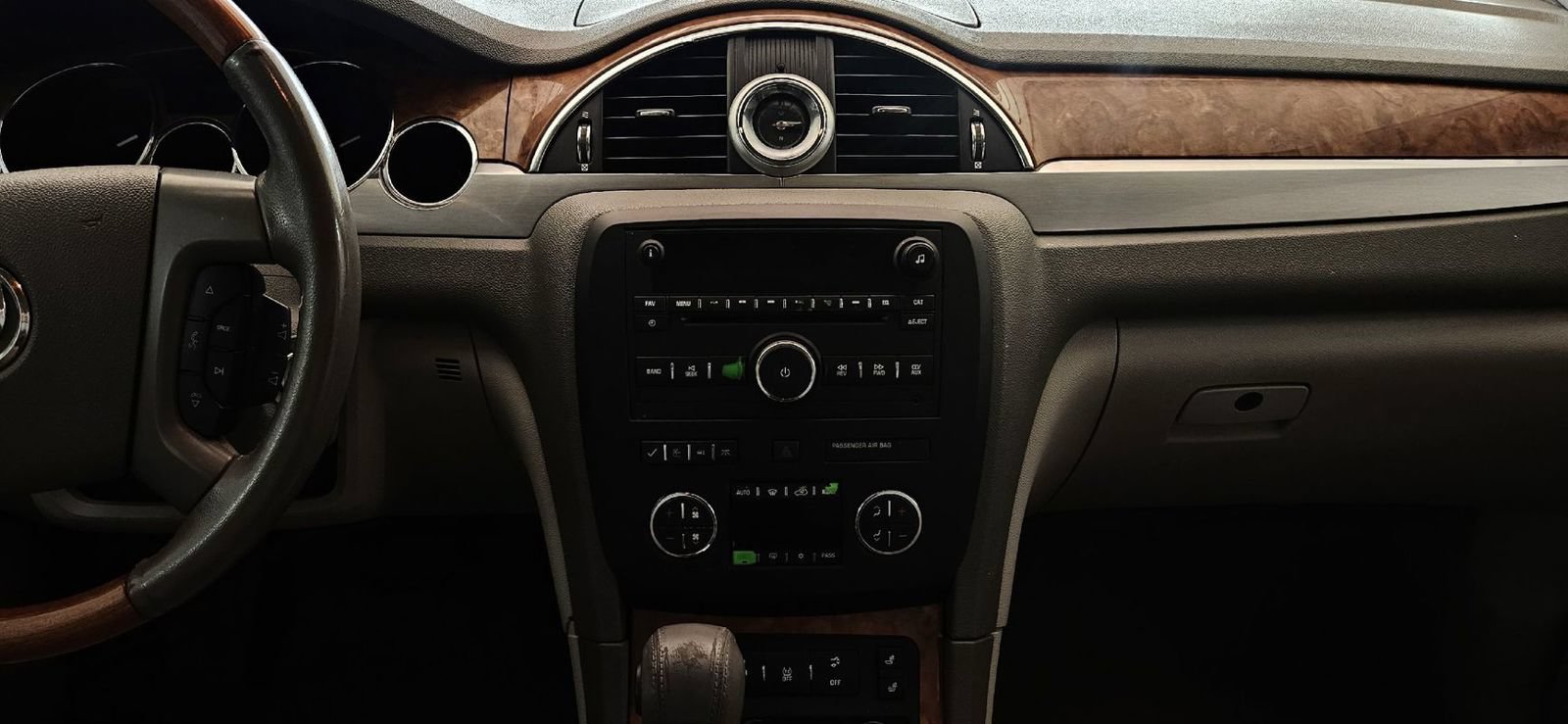 Used 2012 Buick Enclave Leather AWD/4WD image 13