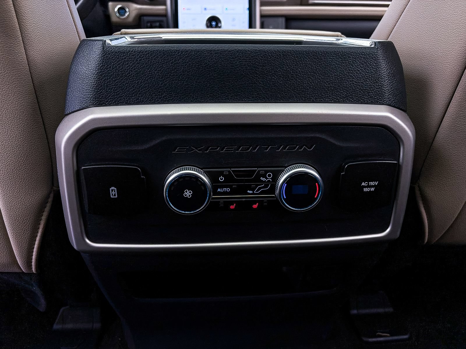 Used 2023 Ford Expedition Limited AWD/4WD image 41