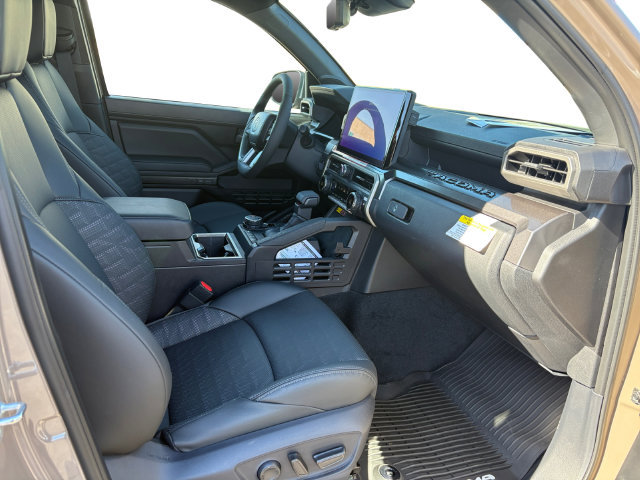 New 2026 Toyota Tacoma TRD Off-Road w/ TRD Off Road Premium Package AWD/4WD image 20