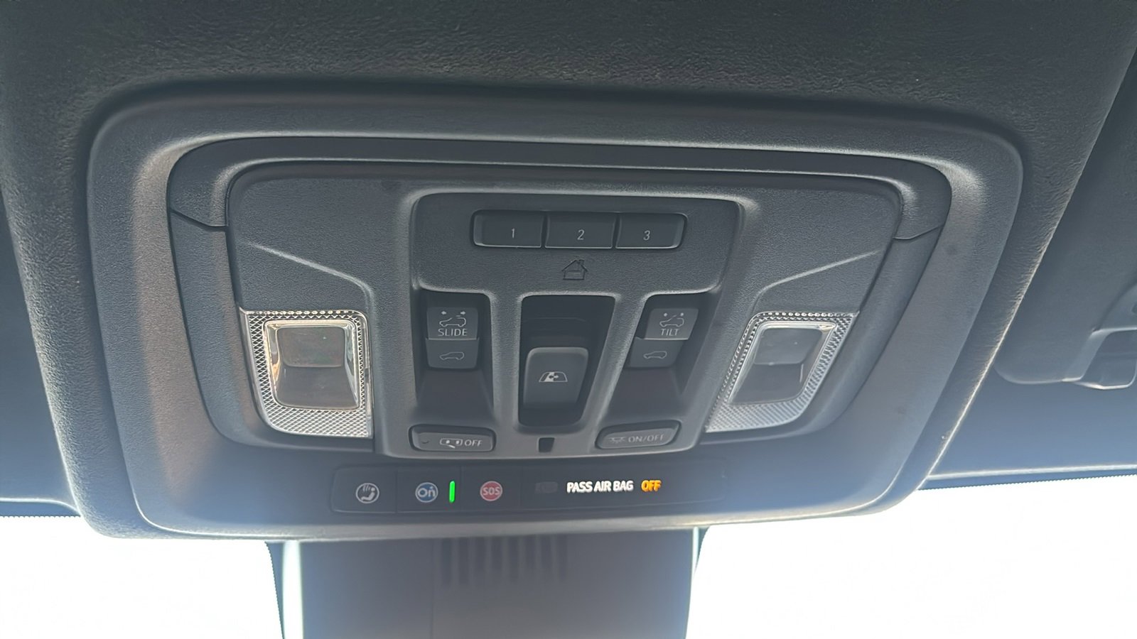 Used 2024 GMC Sierra 2500 Denali Ultimate image 21