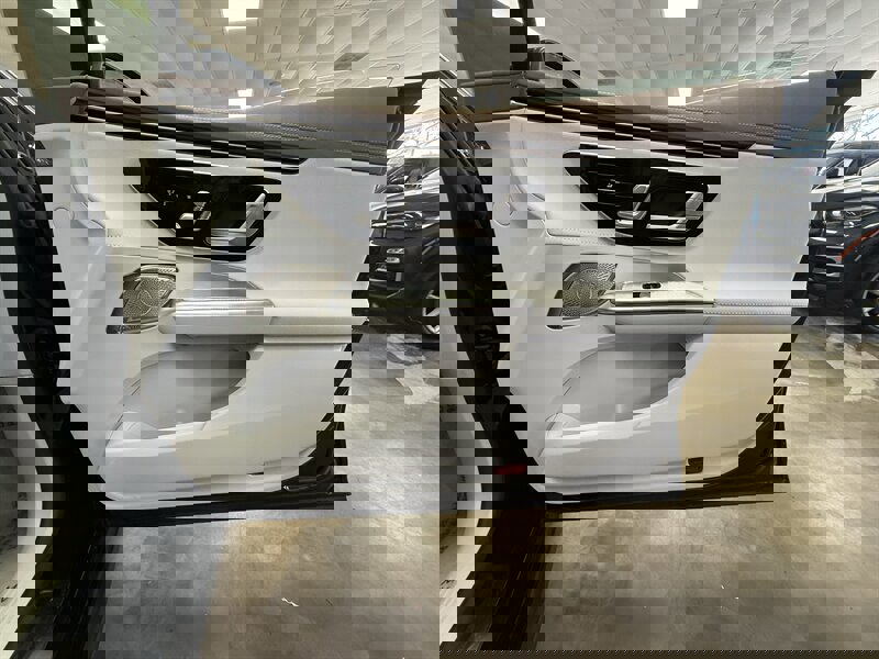 Used 2023 Mercedes-Benz EQE 350+ 4MATIC Sedan image 11