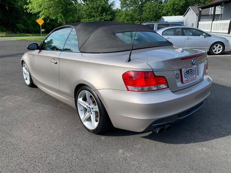 Used 2009 BMW 135i Convertible image 5