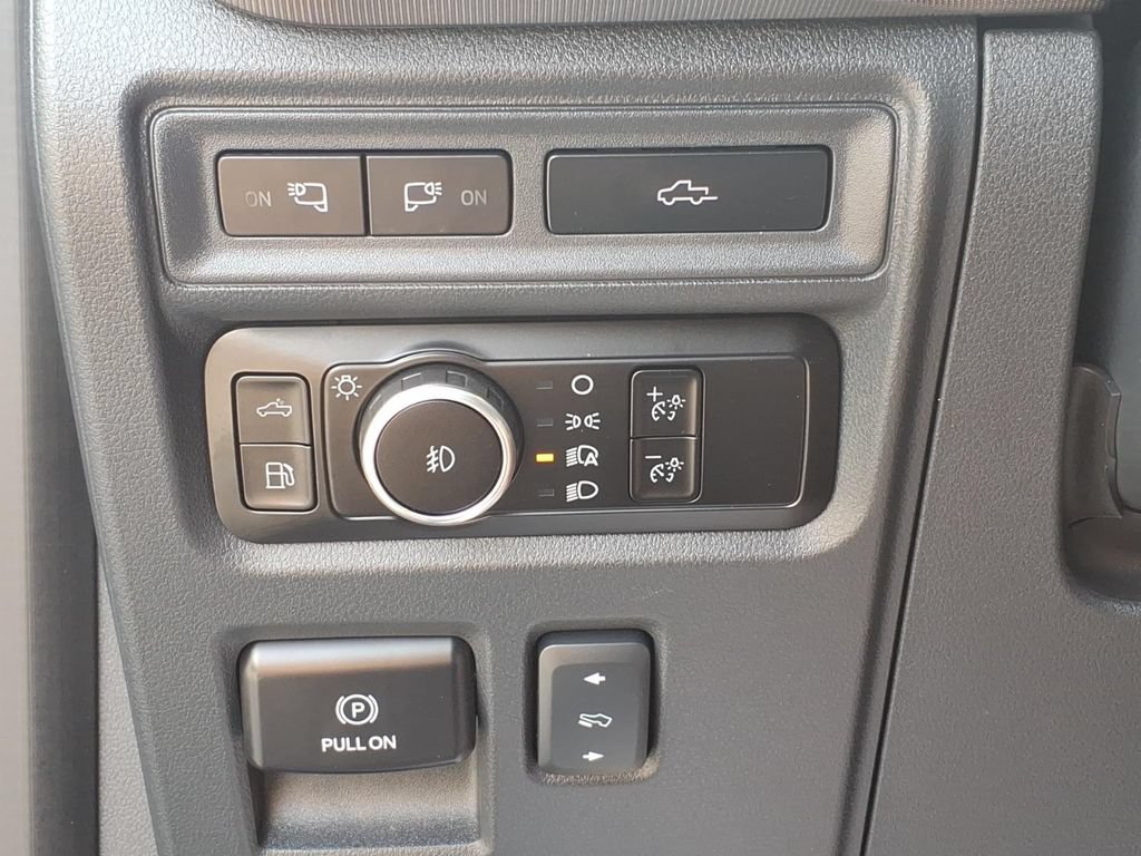 Used 2024 Ford F150 Platinum w/ Equipment Group 702A High AWD/4WD image 20