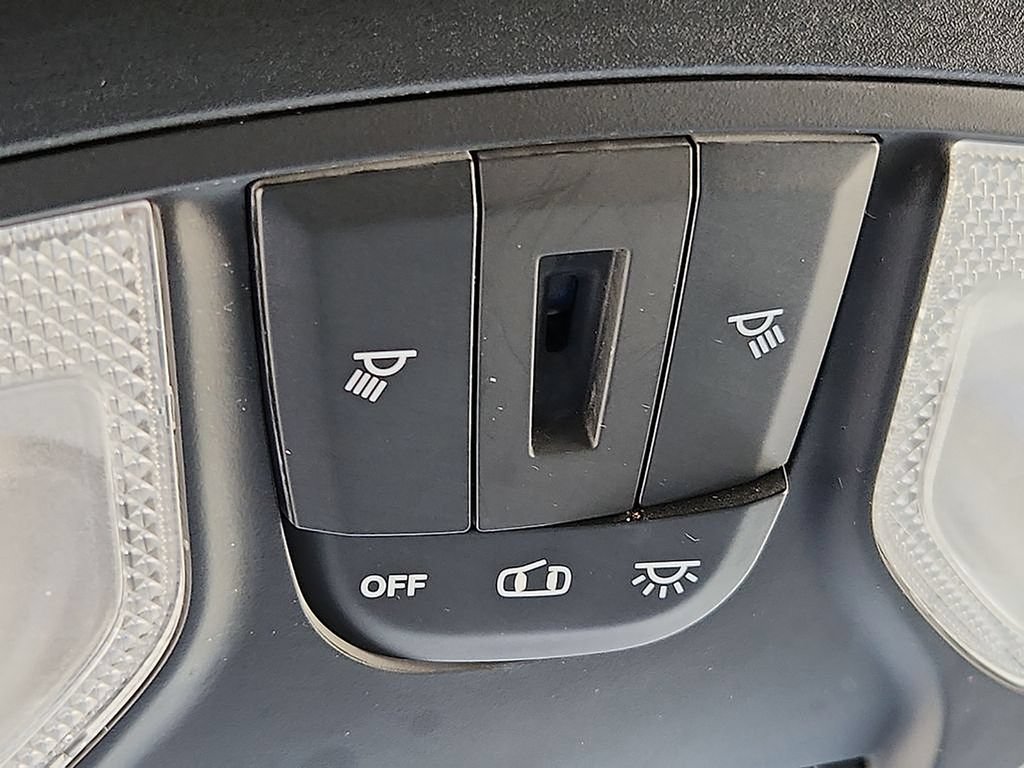 Used 2022 RAM 1500 Lone Star AWD/4WD image 26