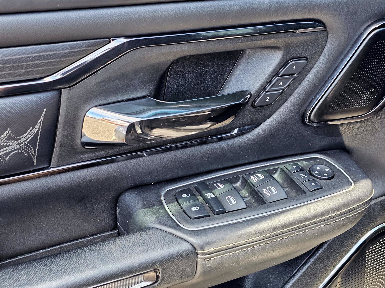 Used 2022 RAM 1500 Limited AWD/4WD image 15