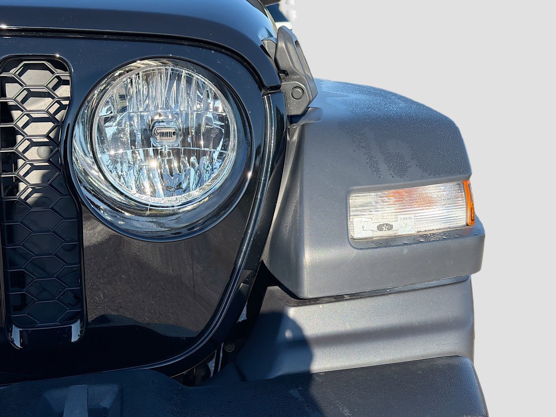 Used 2024 Jeep Wrangler Sport S image 10