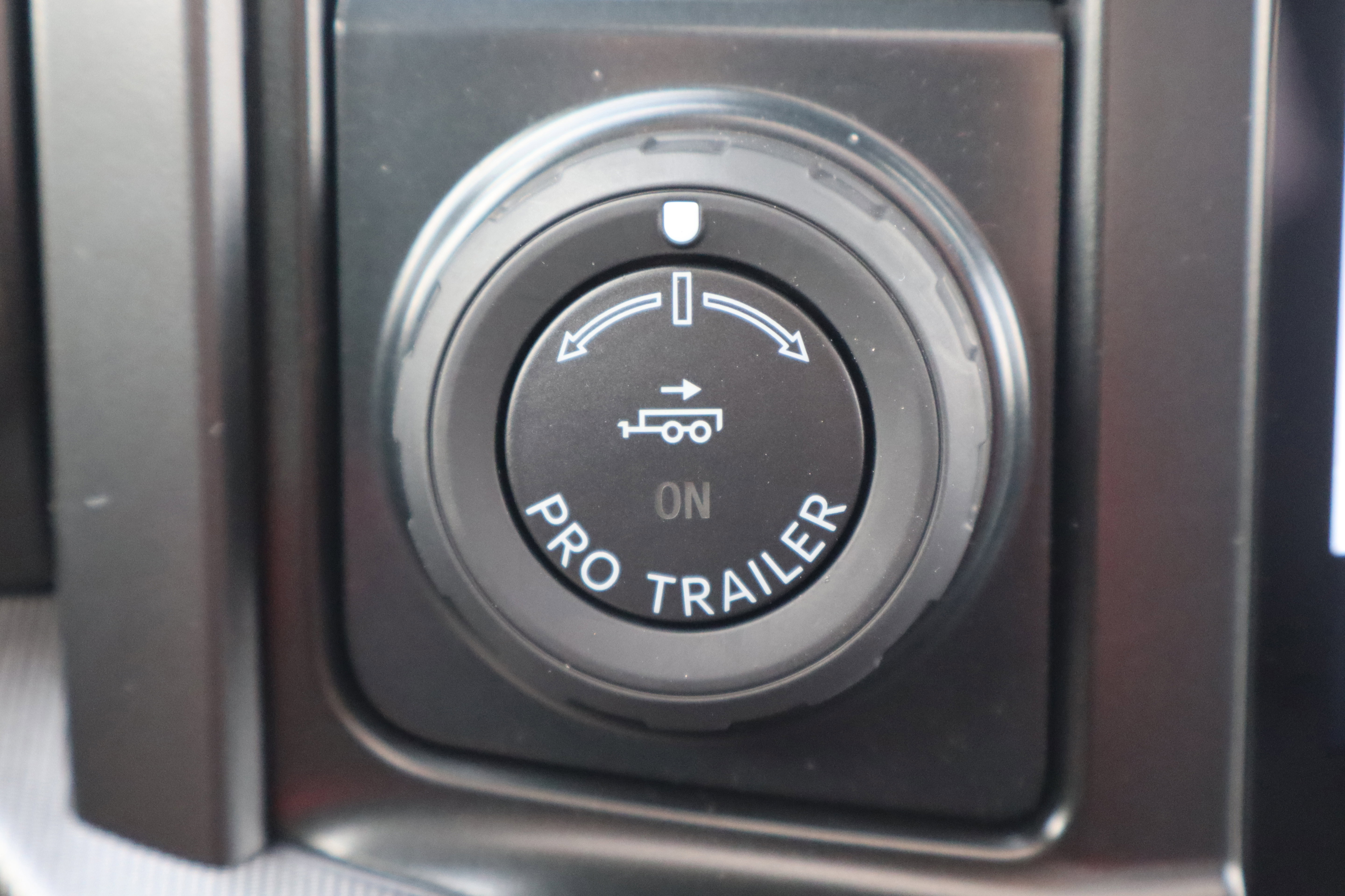 New 2026 Ford F150 Lariat w/ Equipment Group 501A Mid image 26