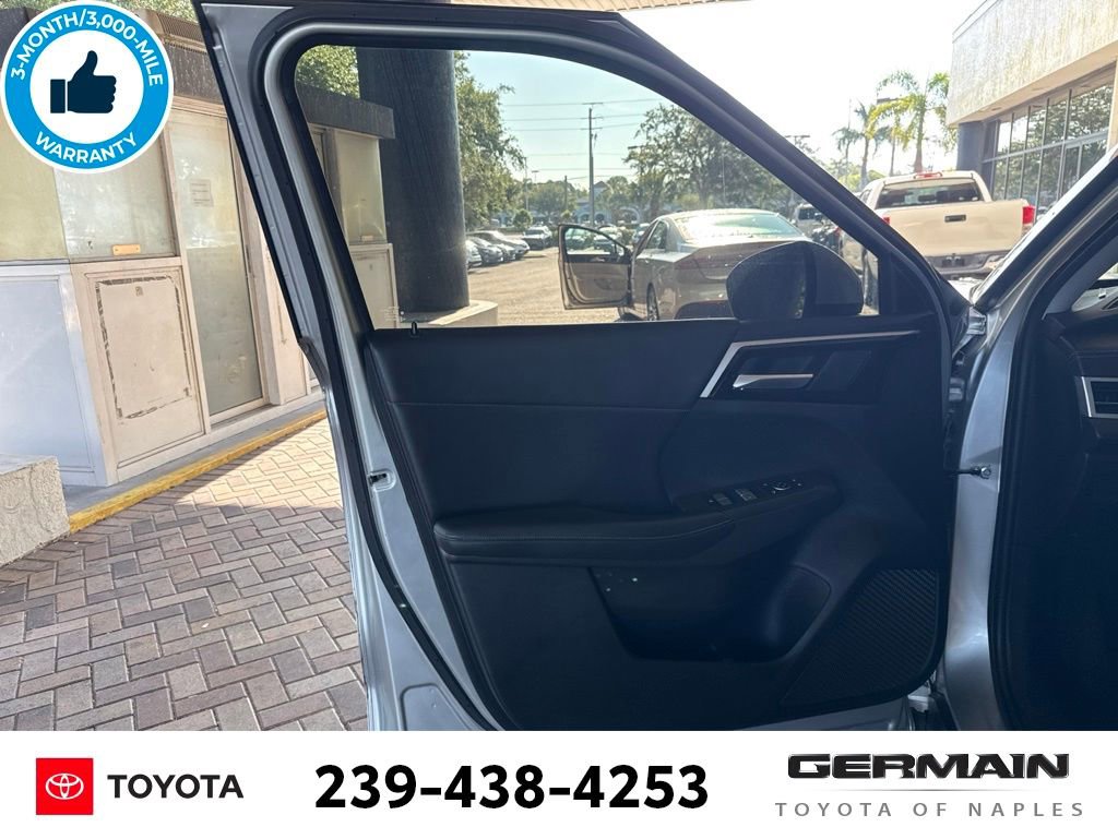 Used 2022 Mitsubishi Outlander SE FWD image 19