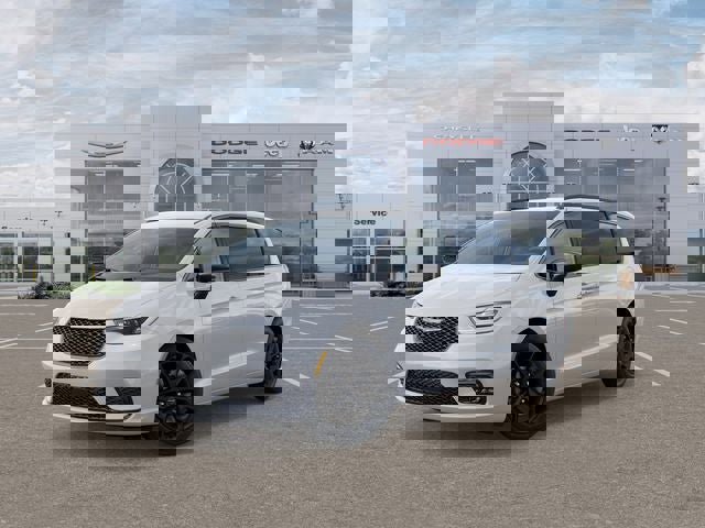 New 2026 Chrysler Pacifica Select w/ S Appearance Package image 1