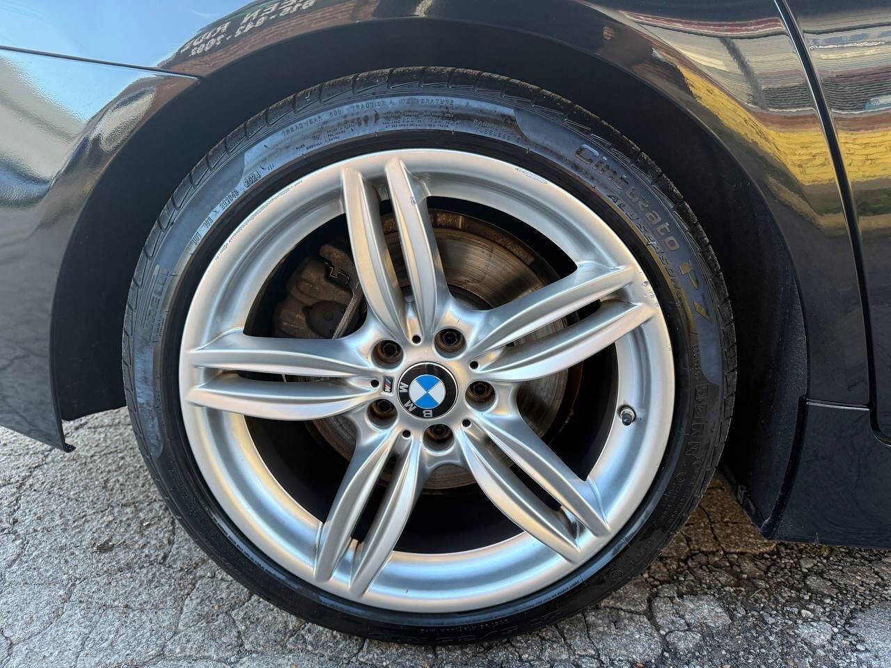 Used 2015 BMW 550i Sedan RWD image 29