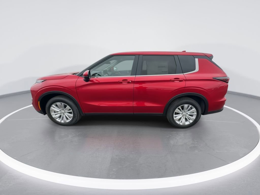 New 2026 Mitsubishi Outlander ES image 5