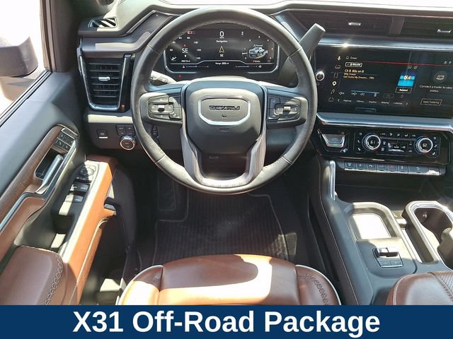 Used 2025 GMC Sierra 2500 Denali Ultimate AWD/4WD image 3
