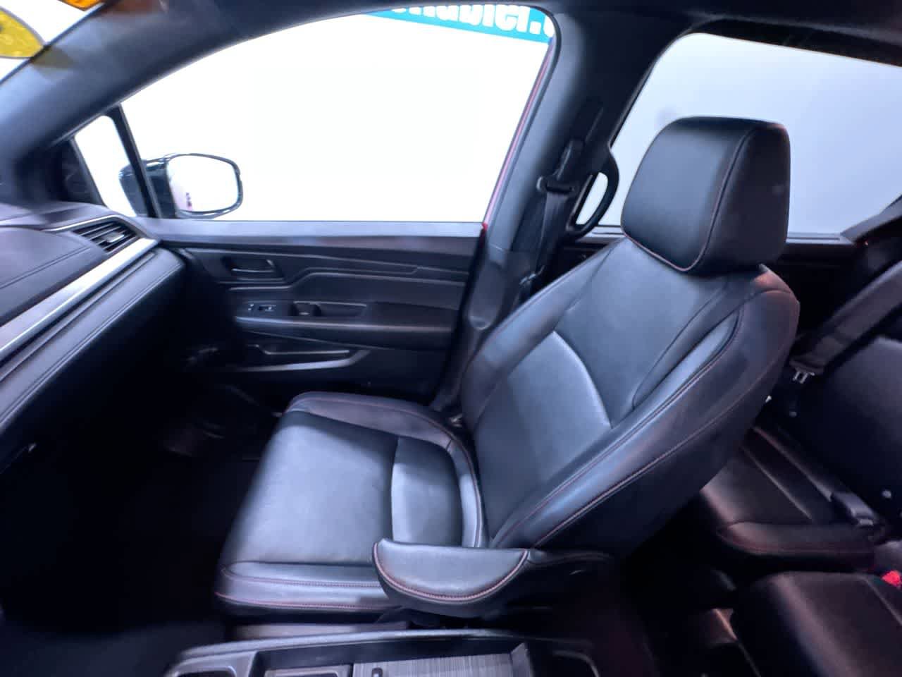Used 2023 Honda Odyssey Sport image 36