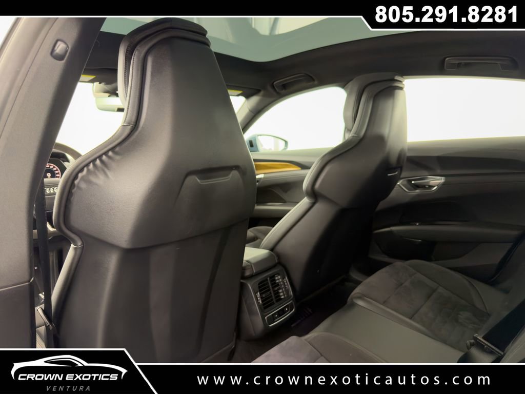 Used 2023 Audi e-tron GT Premium Plus image 35