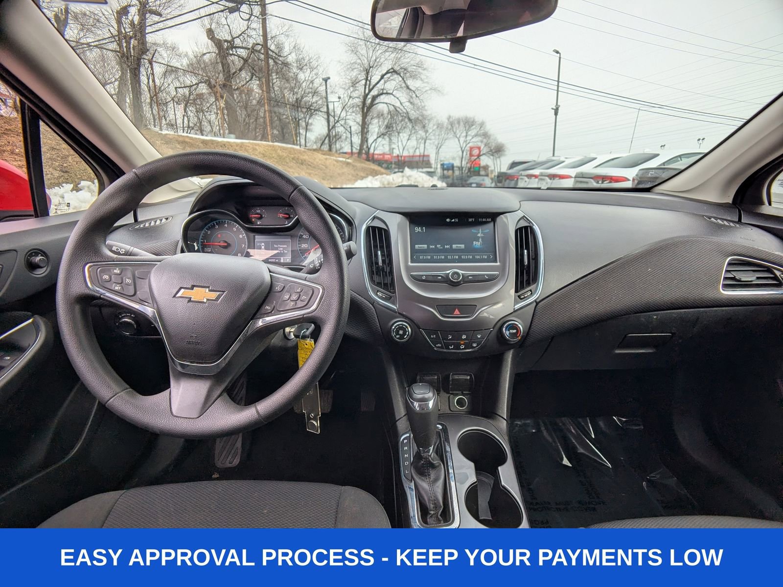 Used 2017 Chevrolet Cruze LT image 17
