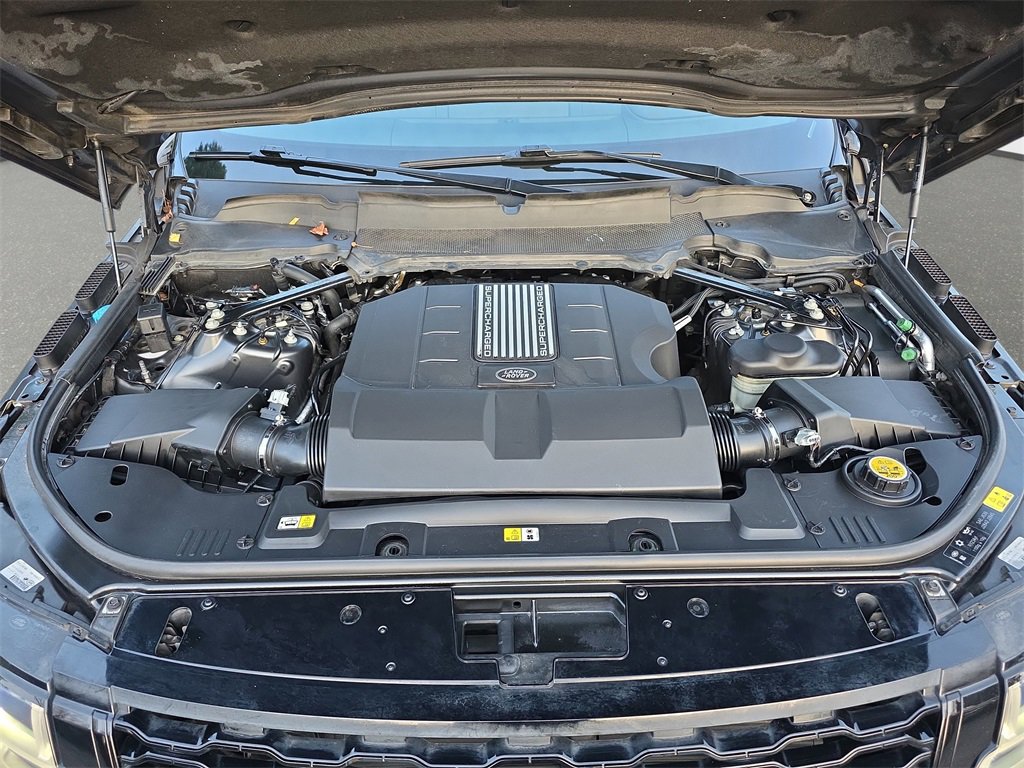 Used 2020 Land Rover Range Rover Long Wheelbase HSE image 36