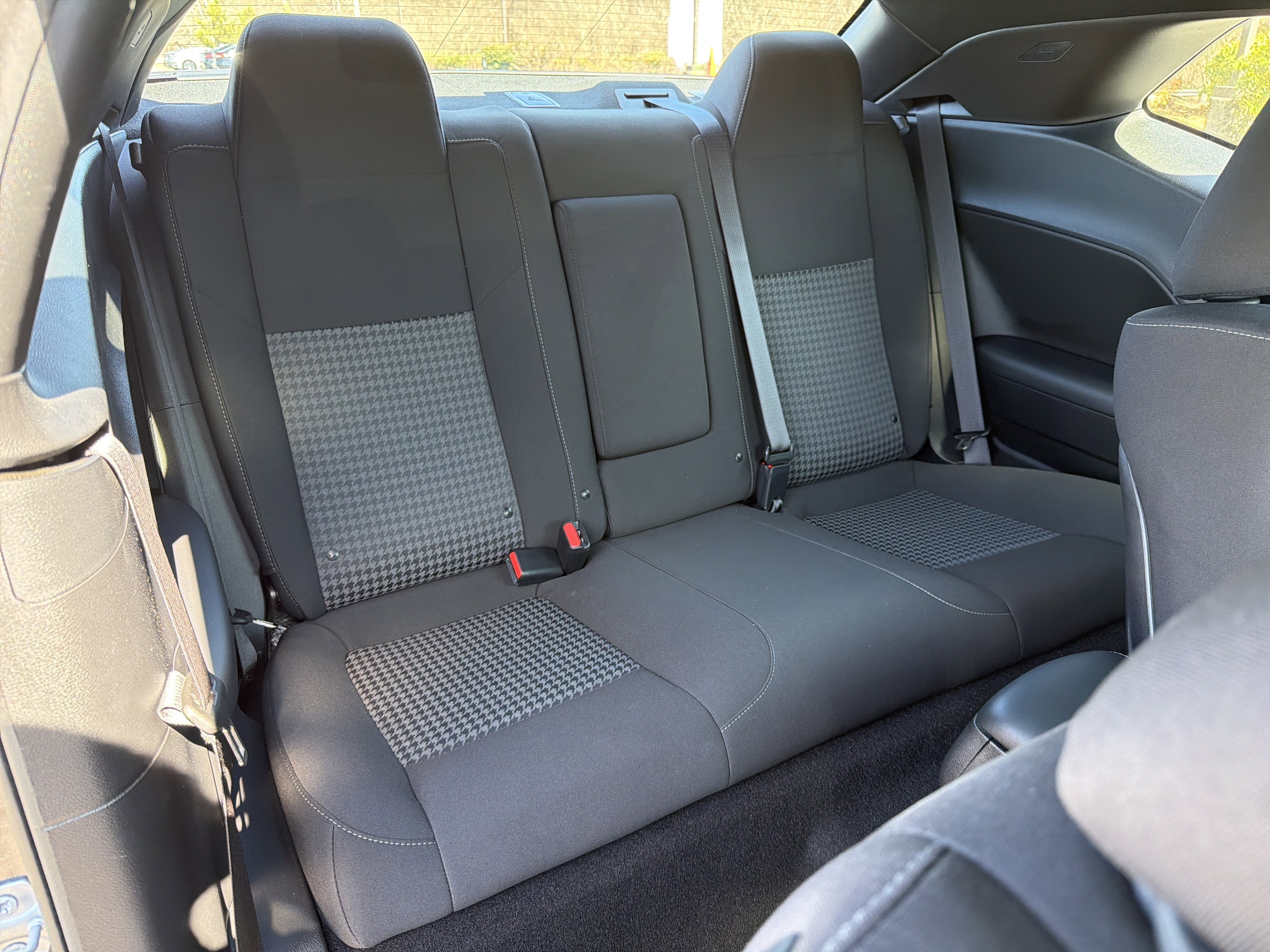 Used 2022 Dodge Challenger GT image 25