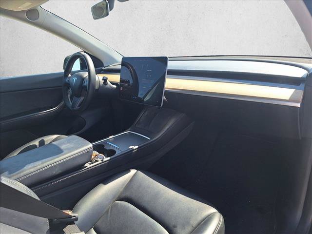 Used 2022 Tesla Model Y Performance AWD/4WD image 15