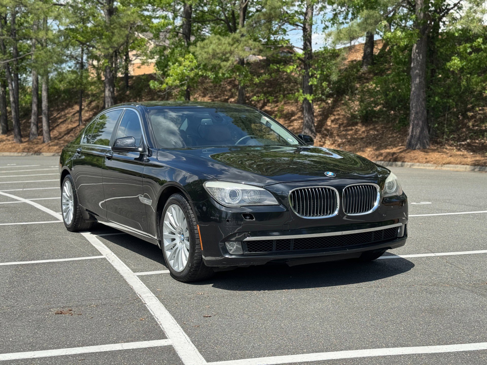Used 2012 BMW 750Li image 16