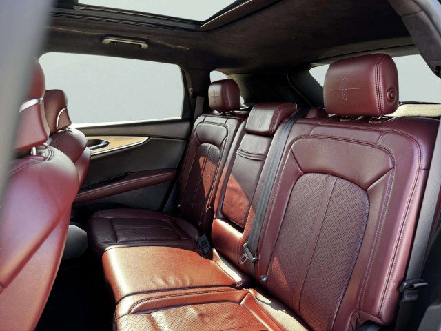 Used 2019 Lincoln Nautilus Black Label AWD/4WD image 38