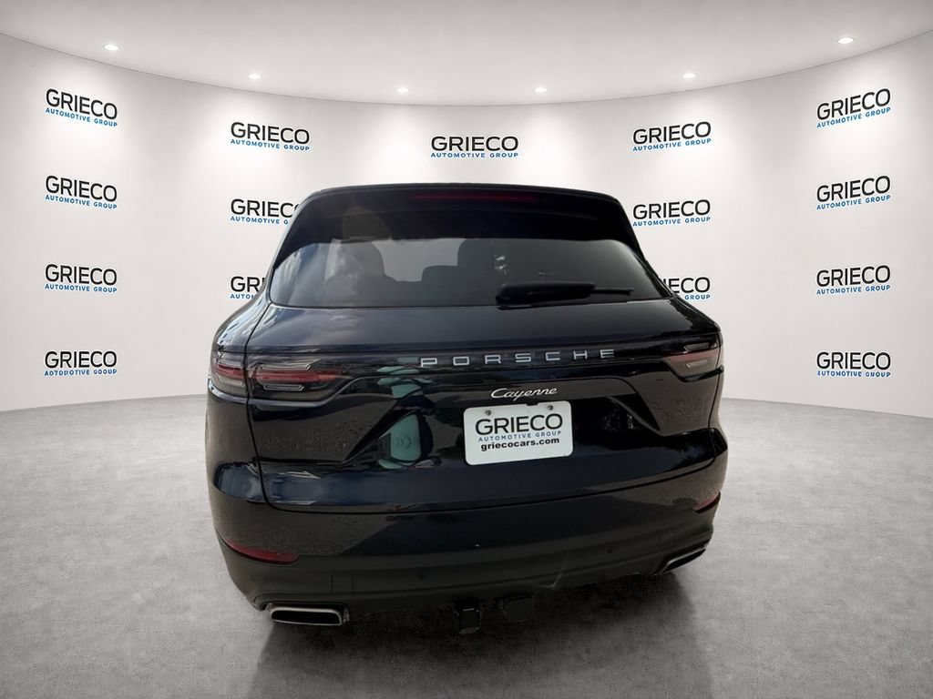 Used 2023 Porsche Cayenne Platinum Edition AWD/4WD image 6