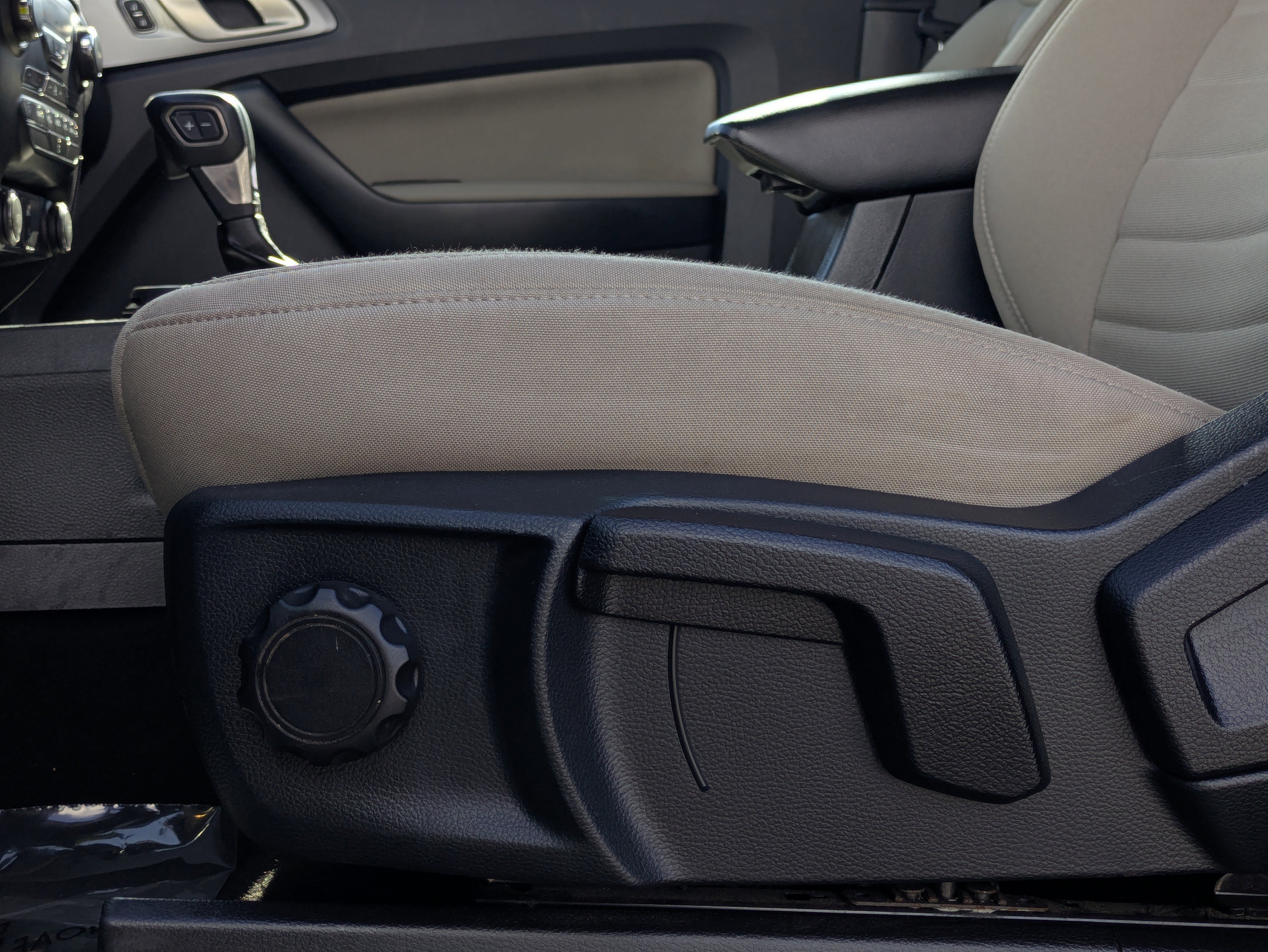 Used 2021 Ford Ranger XLT w/ Equipment Group 301A Mid image 16