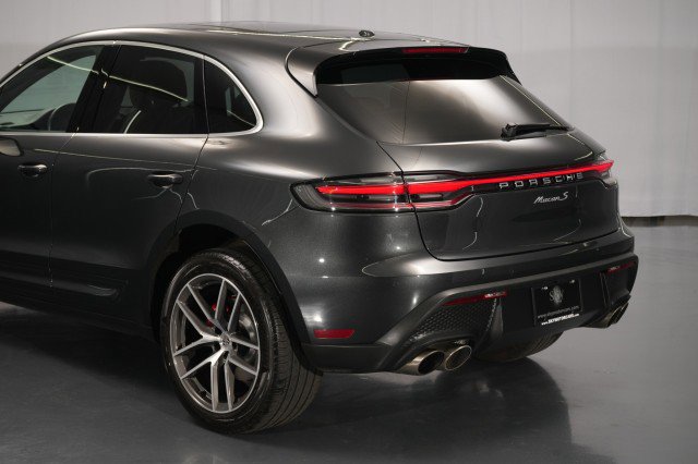Used 2022 Porsche Macan S image 18
