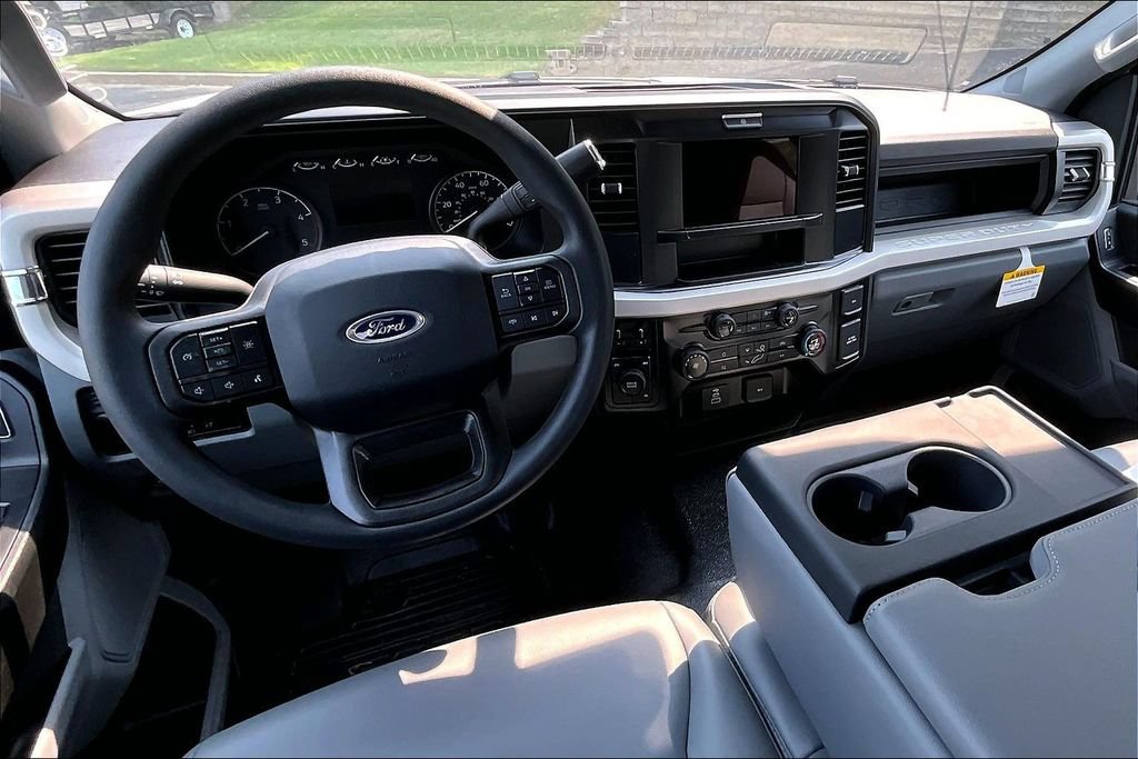 New 2026 Ford F350 XL AWD/4WD image 5