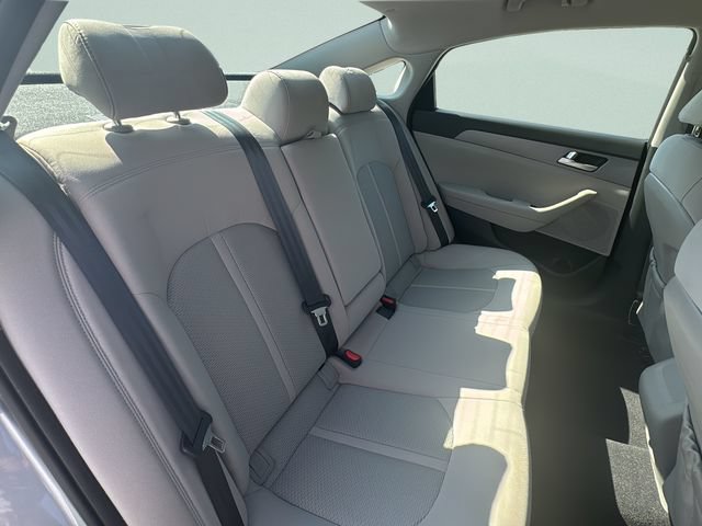 Used 2017 Hyundai Sonata SE FWD image 13