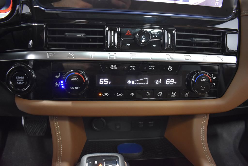 New 2026 Nissan Pathfinder Platinum image 21