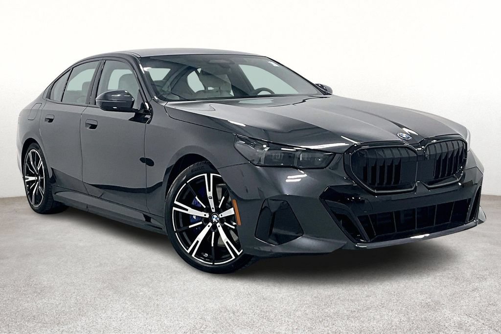 New 2026 BMW 550e xDrive