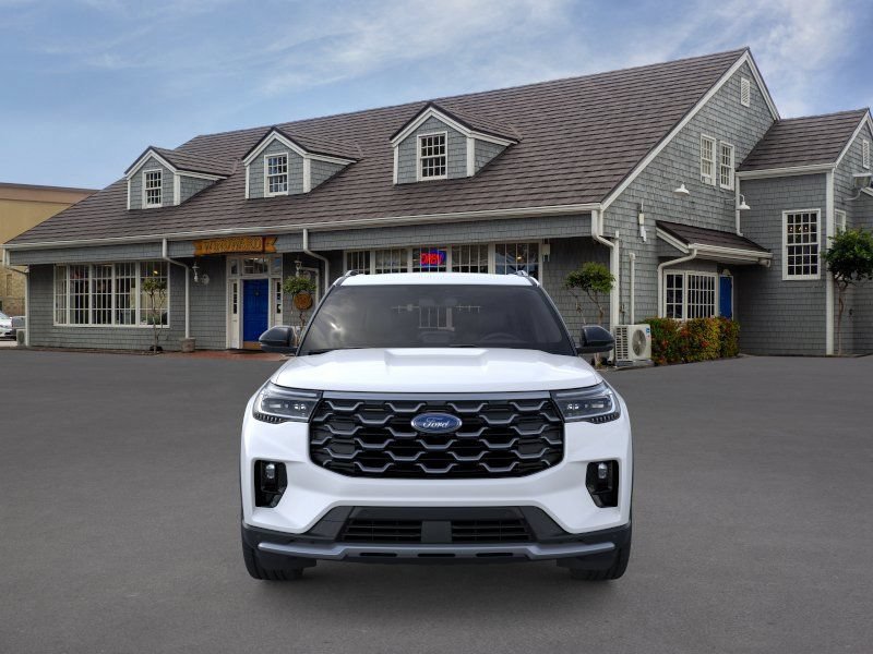 Used 2025 Ford Explorer Platinum RWD image 6