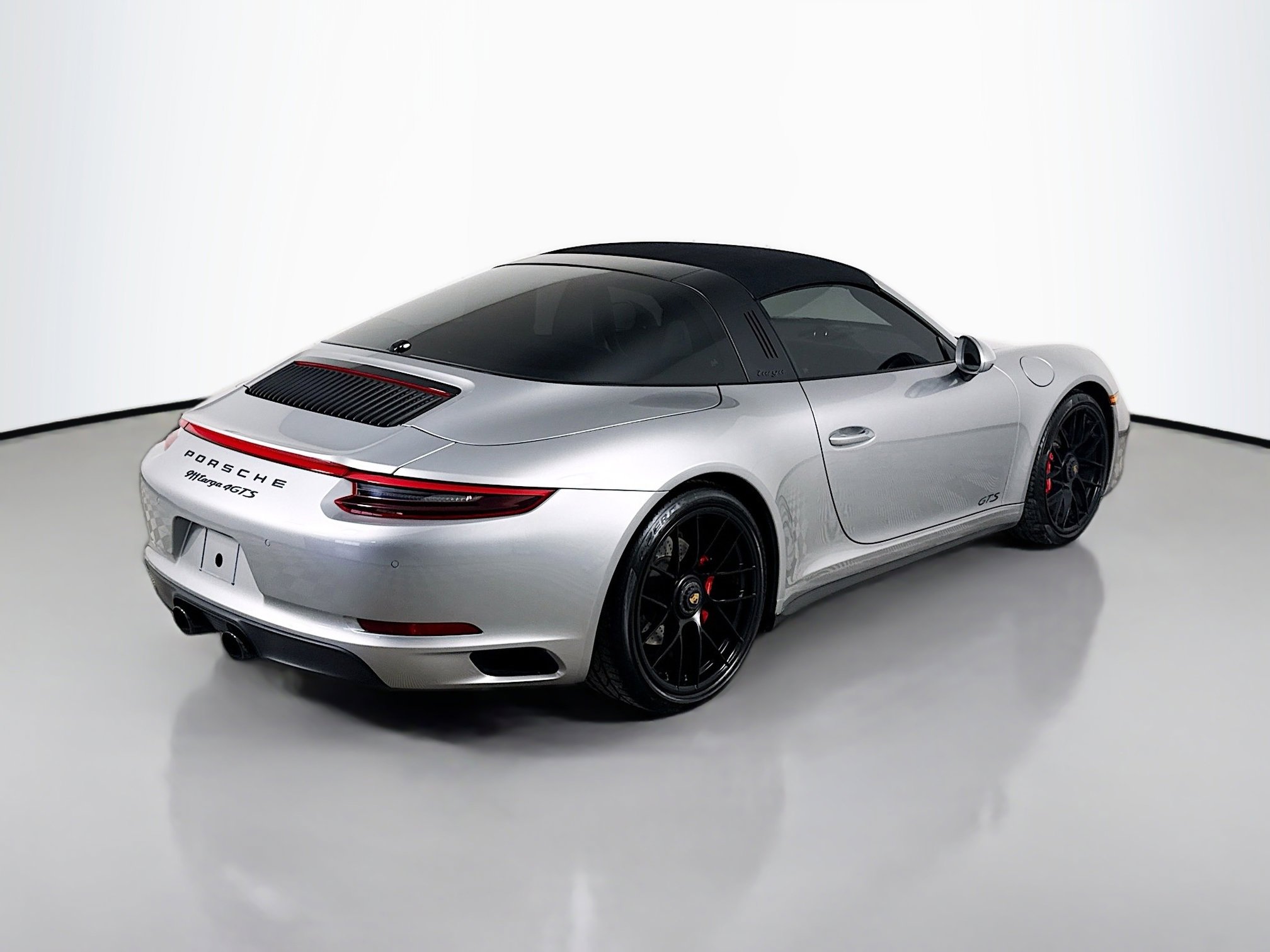 Certified 2019 Porsche 911 Targa 4 GTS image 9