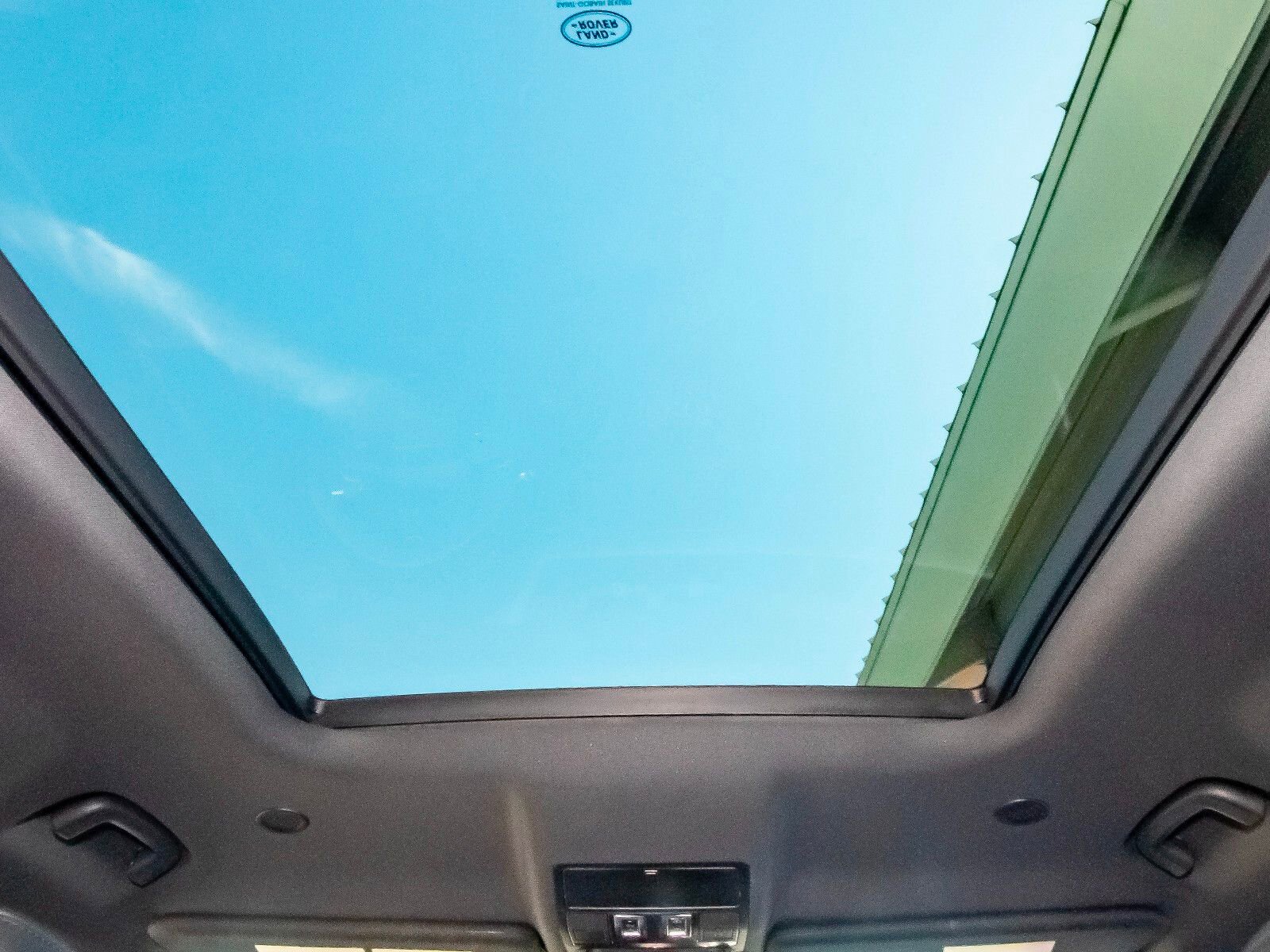 Used 2022 Land Rover Defender 110 V8 image 51