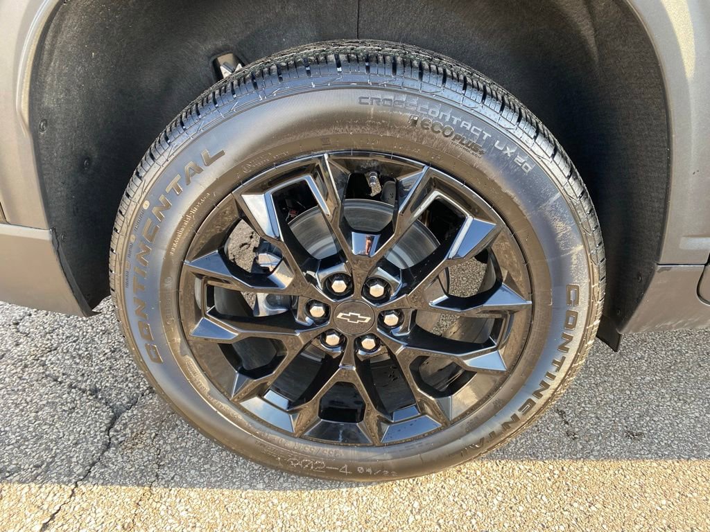 New 2026 Chevrolet Traverse LT w/ Midnight/Sport Edition AWD/4WD image 31