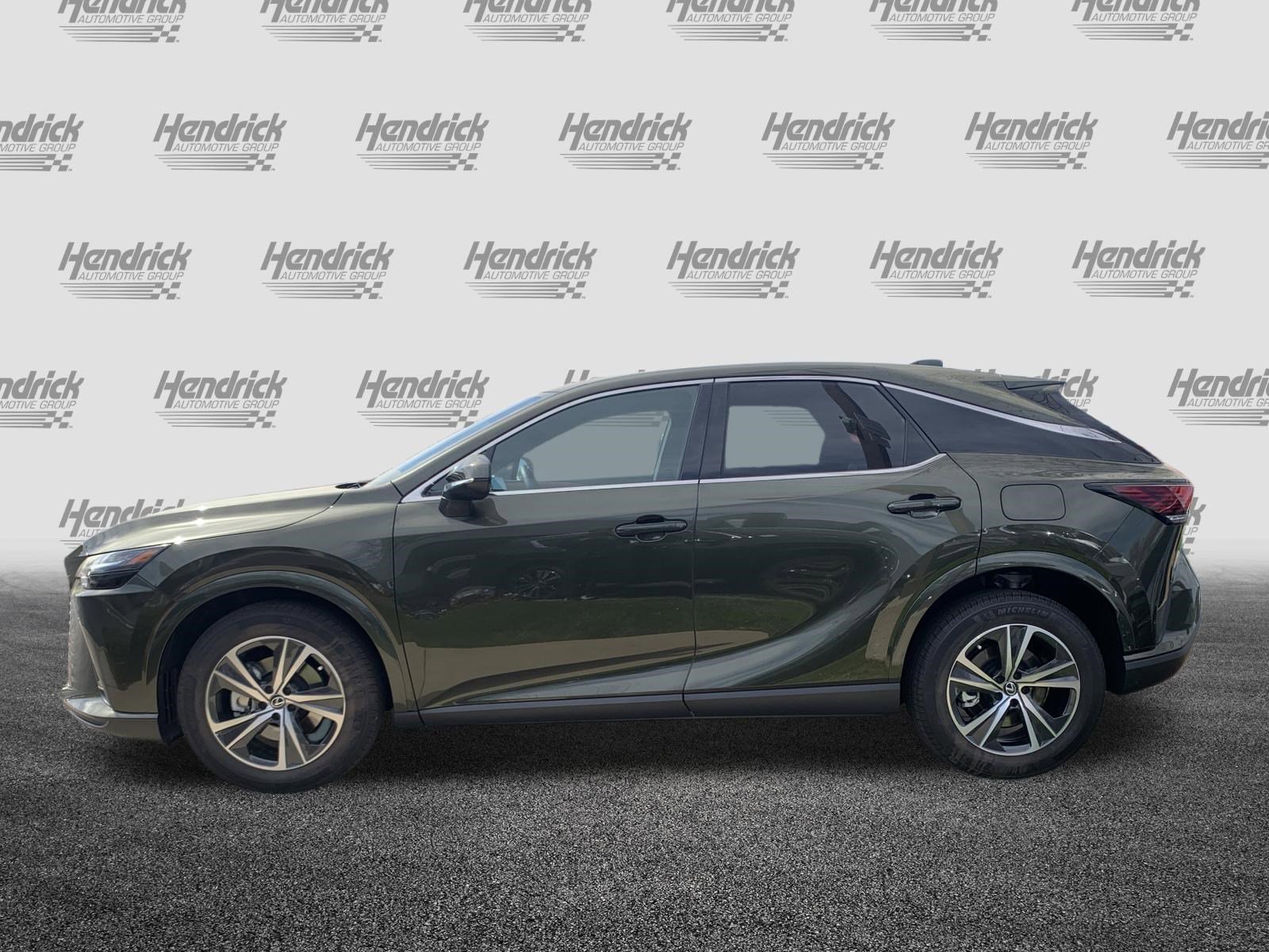 Used 2025 Lexus RX 350 FWD w/ Technology Package image 7