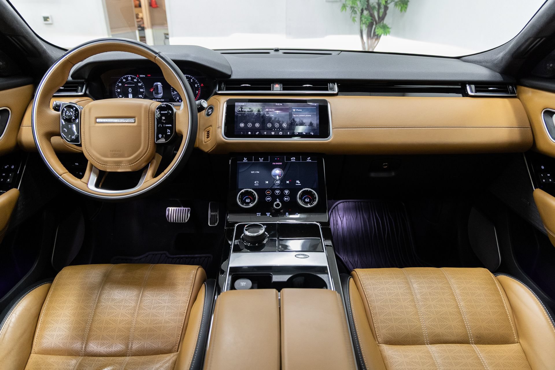 Used 2019 Land Rover Range Rover Velar R-Dynamic HSE AWD/4WD image 5