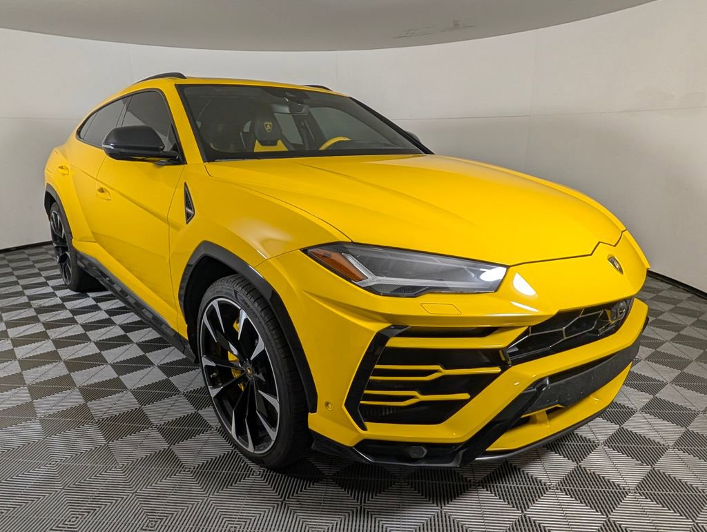 Used 2020 Lamborghini Urus AWD/4WD image 9