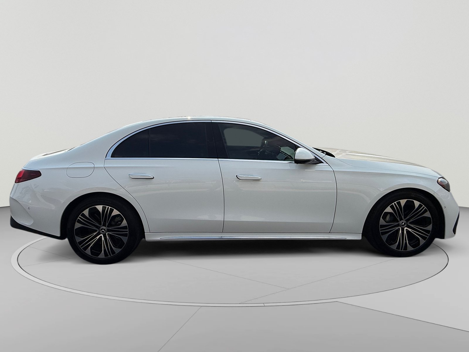 Certified 2024 Mercedes-Benz E 450 4MATIC Sedan image 6