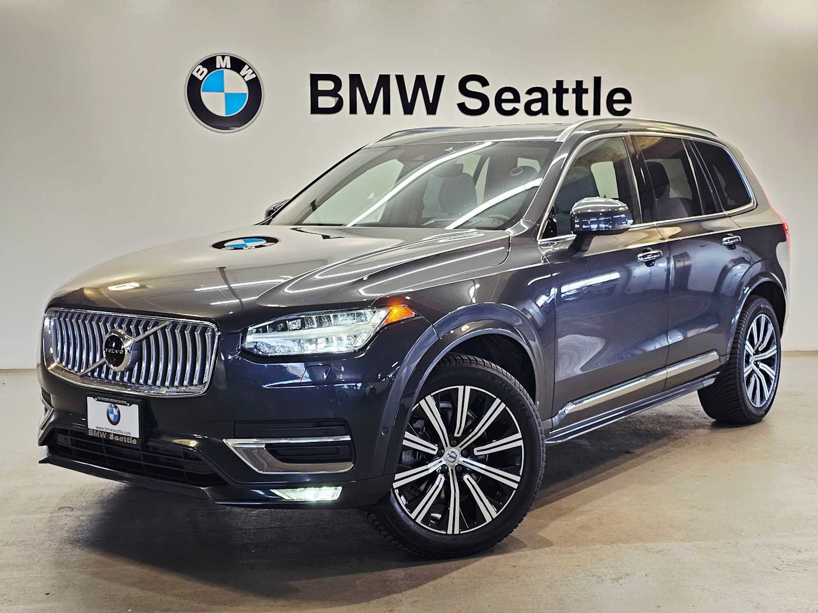 Used 2021 Volvo XC90 T6 Inscription w/ Advanced Package AWD/4WD image 1