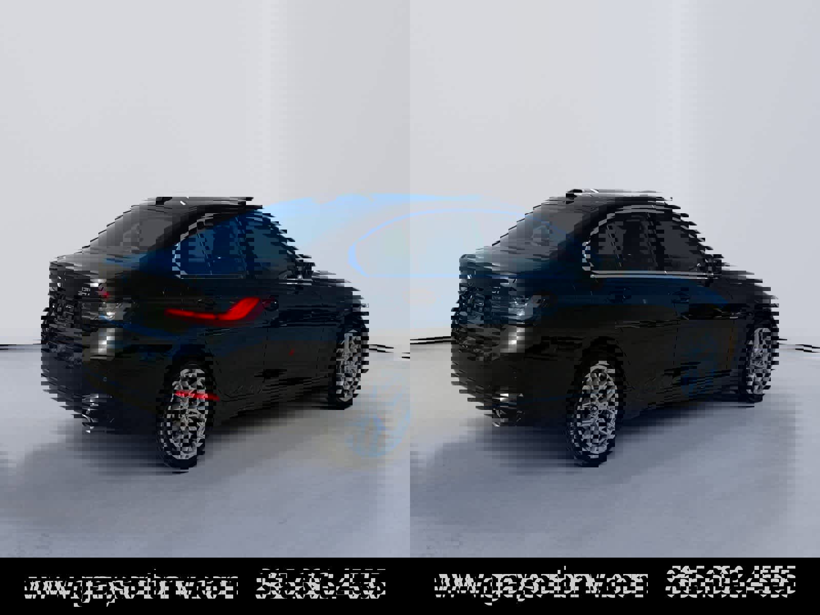 Used 2025 BMW 330i xDrive Sedan AWD/4WD image 3