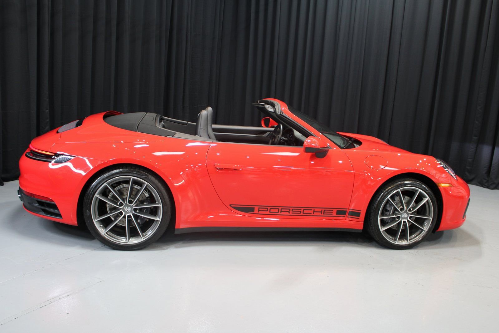 Certified 2024 Porsche 911 Carrera image 7