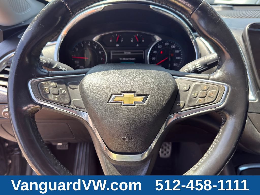 Used 2017 Chevrolet Malibu LT w/ Leather Package FWD image 20