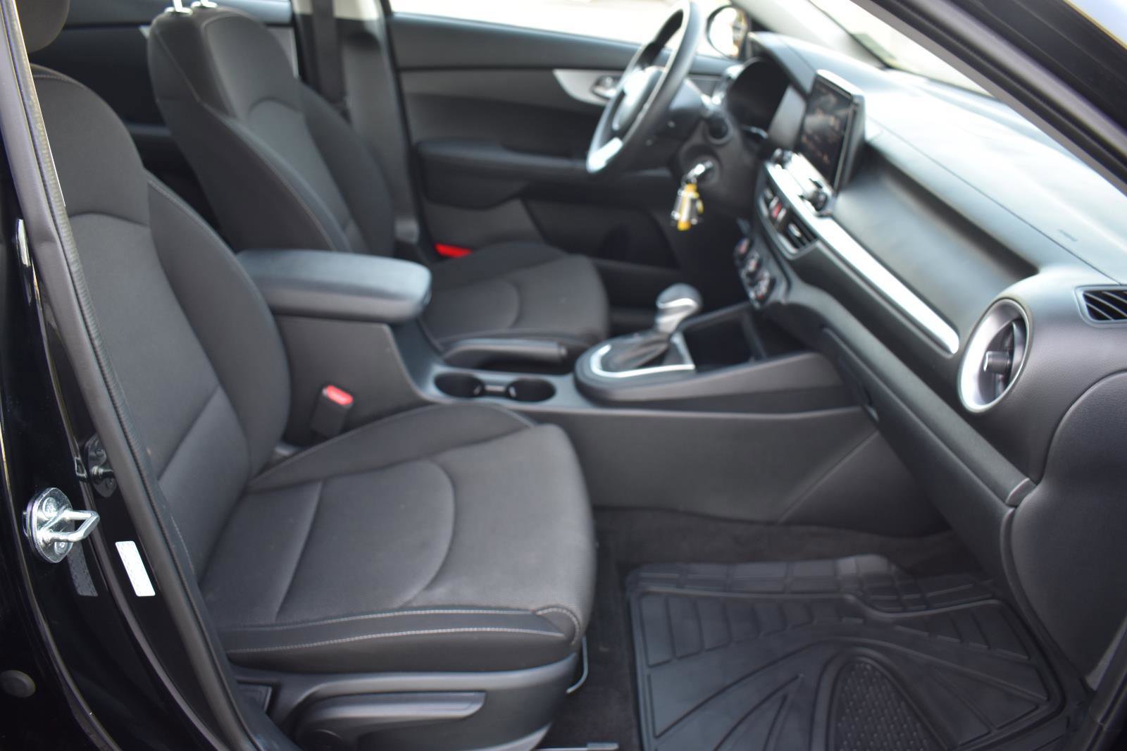 Used 2024 Kia Forte LX image 52