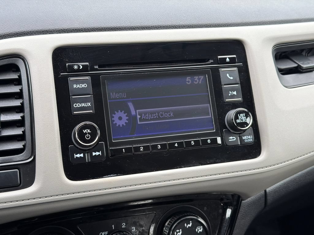 Used 2017 Honda HR-V LX image 24