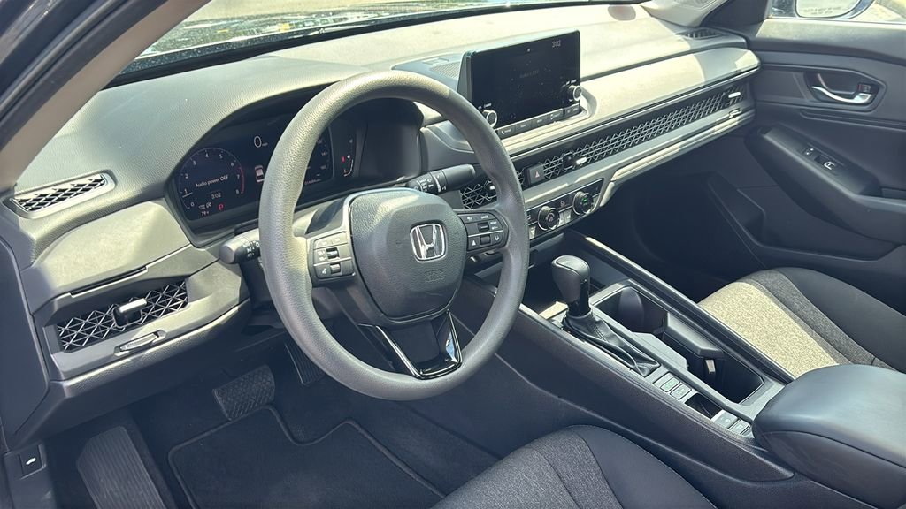 Certified 2024 Honda Accord EX image 23