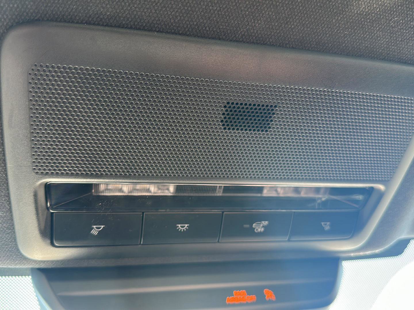 Used 2021 MAZDA MAZDA3 s image 20