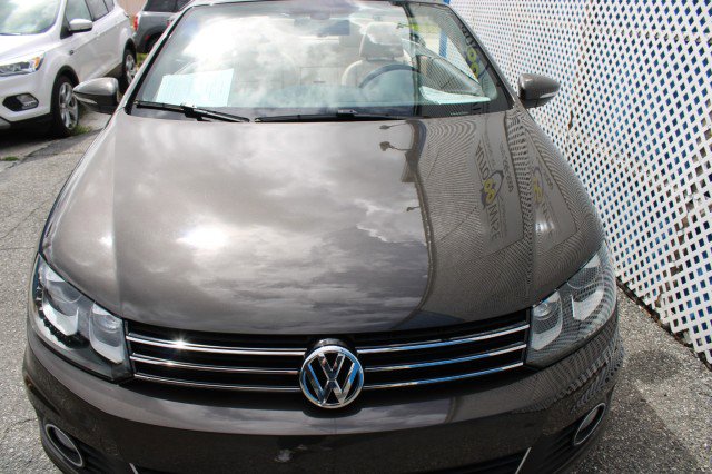 Used 2013 Volkswagen Eos Lux image 9