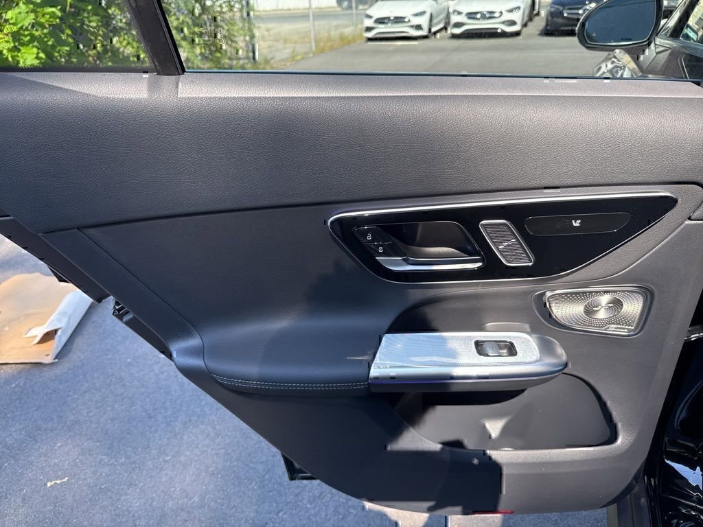 Used 2026 Mercedes-Benz GLC 350e 4MATIC image 19